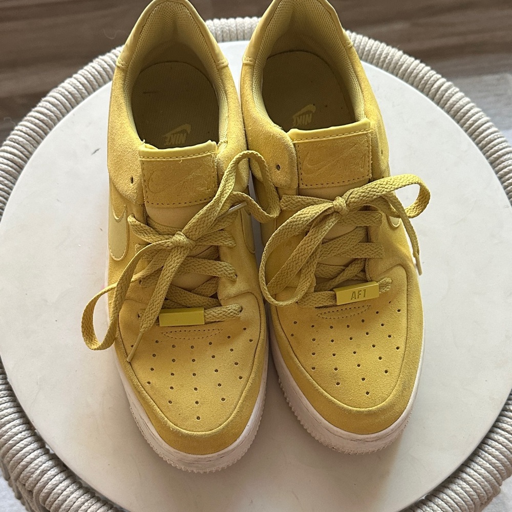 Nike women’s Bright Yellow AF-1 Sneakers